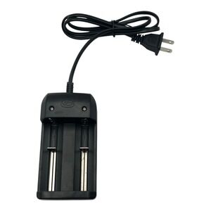 Generic Dual Slot Lithium Battery Charger - 3.7V/4.2V - Excellent Condition